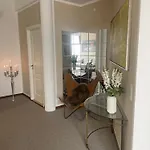 Country Charm- Peaceful 2-bedroom *