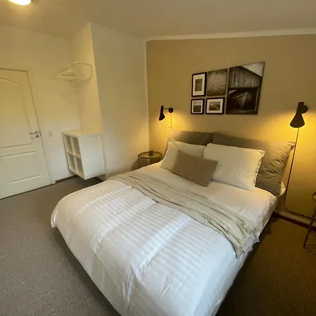 Country Charm- Peaceful 2-bedroom Apartman