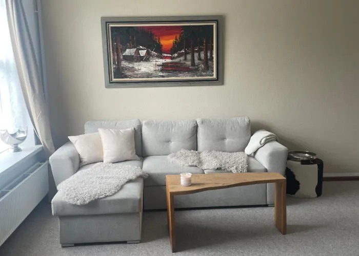 Country Charm- Peaceful 2-bedroom